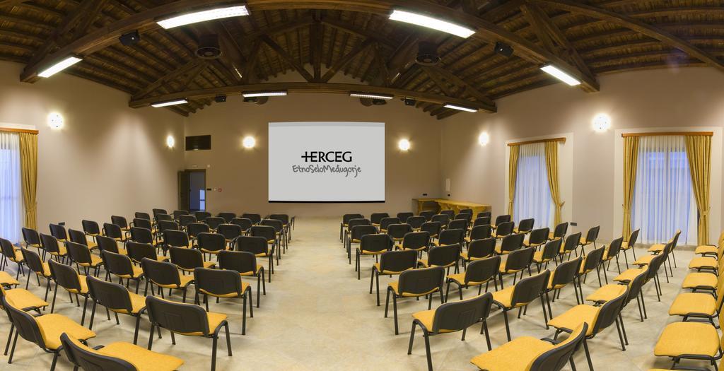 Herceg Etno Selo Medugorje Экстерьер фото